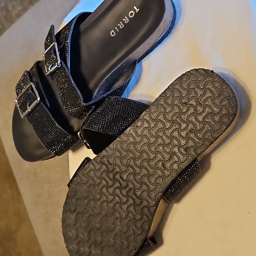 Torrid BLACK rhinestone Sandals SIZE 7 - Picture 8 of 9
